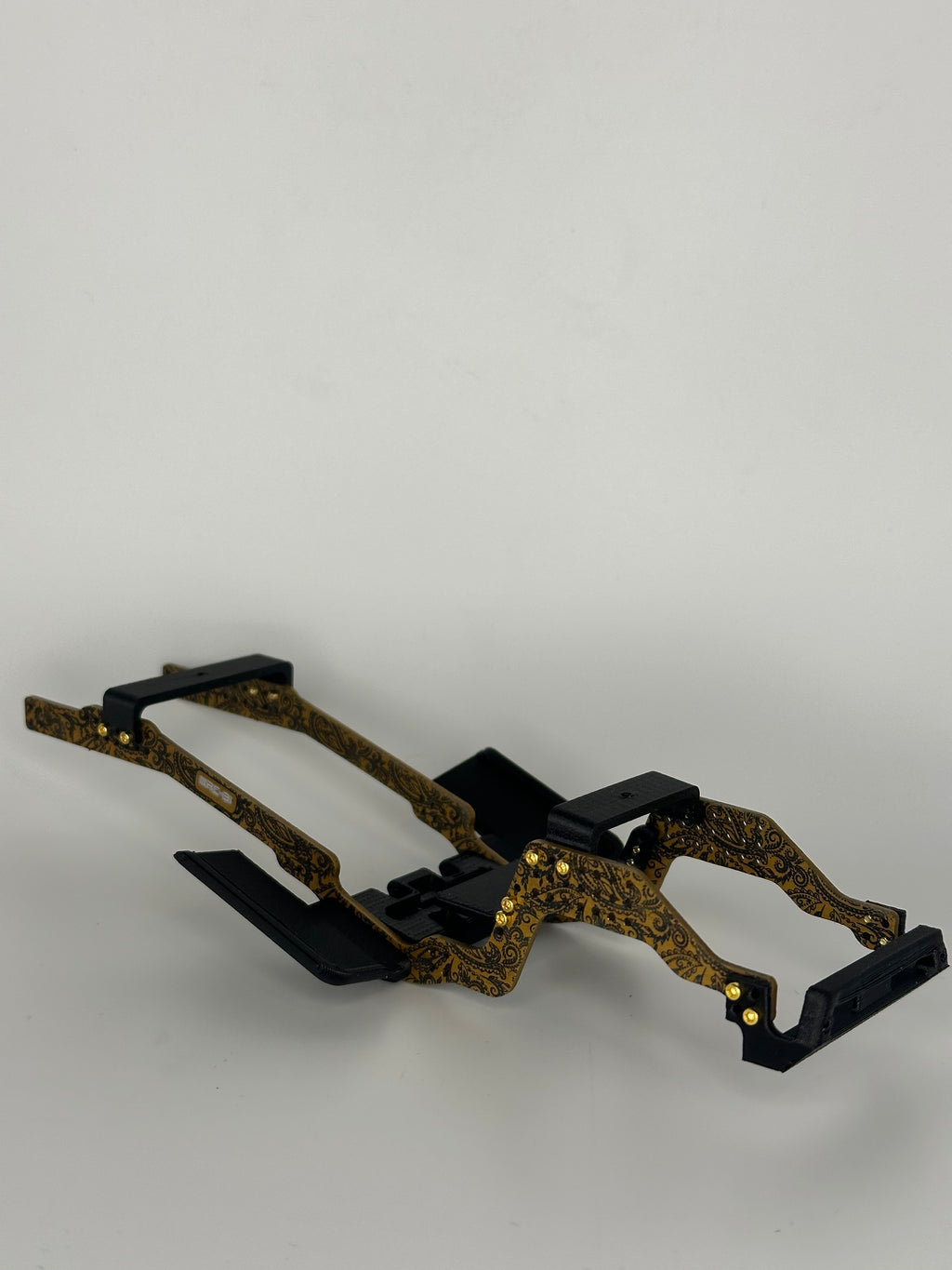 NerdLab Gizmo and Gremlin Paisley Chassis